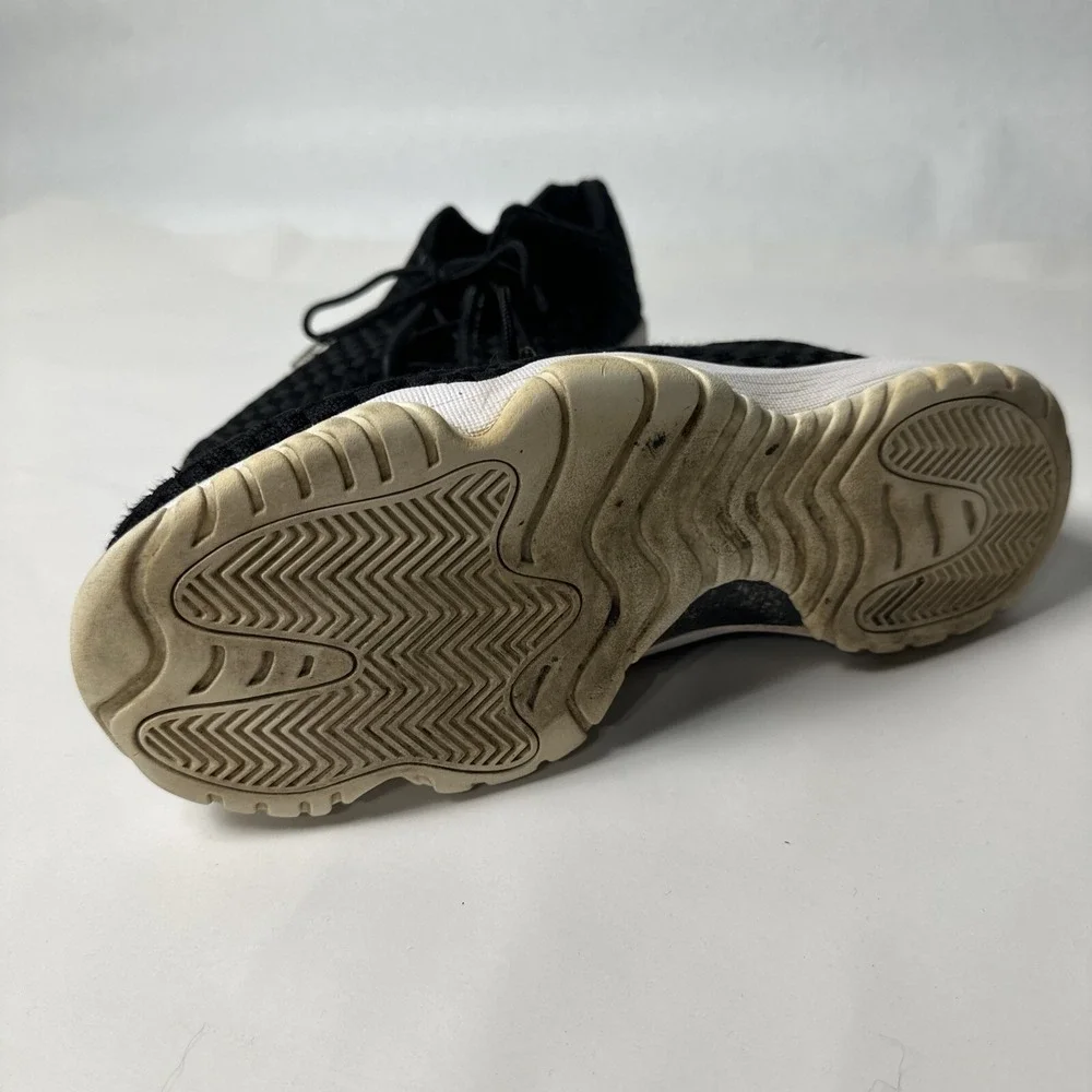 Nike Air Jordan Future Low Black White Size 10.5 Sneakers 718948-002